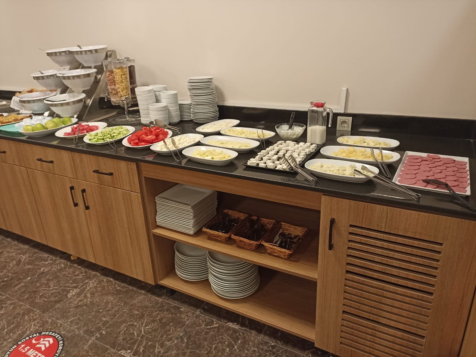 hotel kitchen buffet